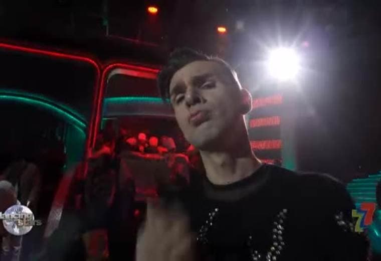 Víctor Carvajal cerró la temporada de Dancing With The Stars con tres coreografías