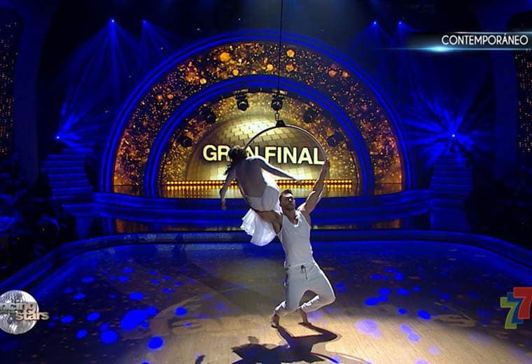Daniel Carvajal bailó quickstep, salsa y contemporáneo en la final de Dancing With The Stars