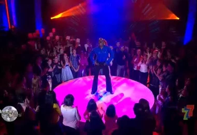 Ftiz se movió al ritmo del merengue, libre y two step swing en la final de Dancing With The Stars