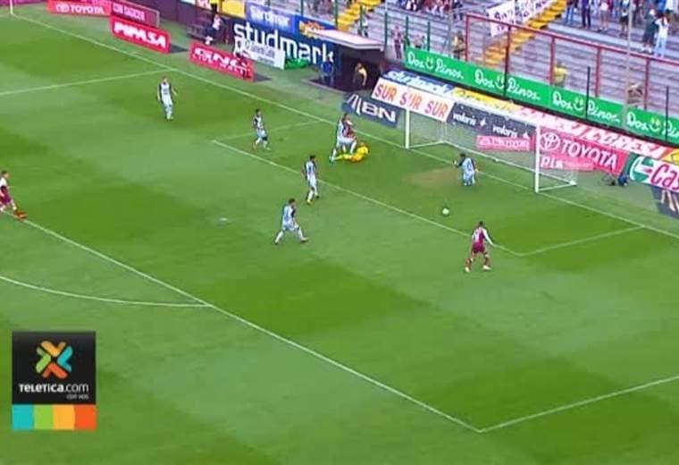 Marvin Angulo espera cerrar el torneo como titular en el Saprissa
