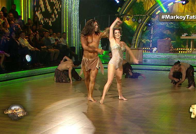 Tarzán - Marko Jara y Tatiana Sánchez