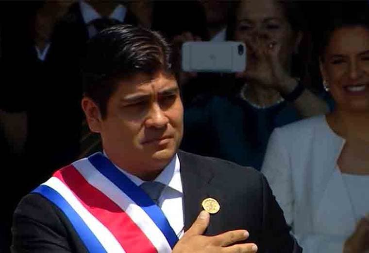 Gobierno recibe malas calificaciones de ambientalistas tras un año de gestión