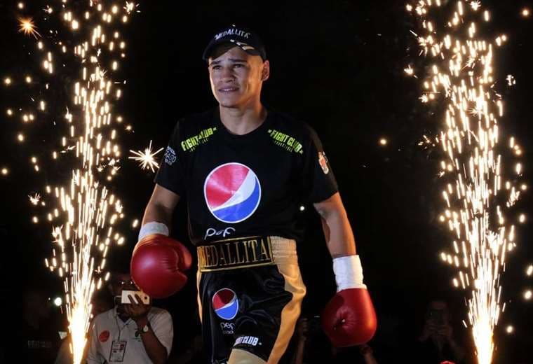 ‘Medallita’ Jiménez irá por su primer título como profesional ante el nicaragüense Engel Gómez