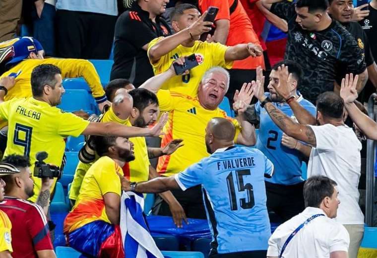 Imágenes de la pelea entre jugadores uruguayos y aficionados colombianos en Copa América 