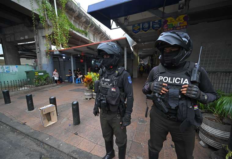 Policía Ecuador