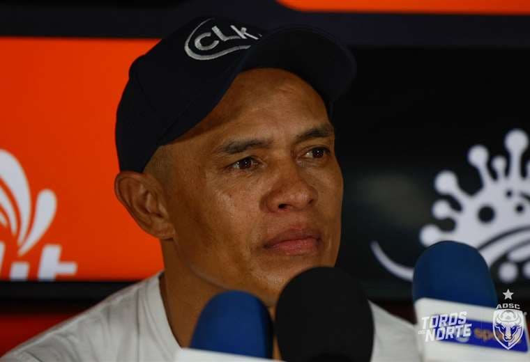 ¡Se levantó y se fue! Así fue el desplante de Centeno tras paliza de San Carlos en Liberia